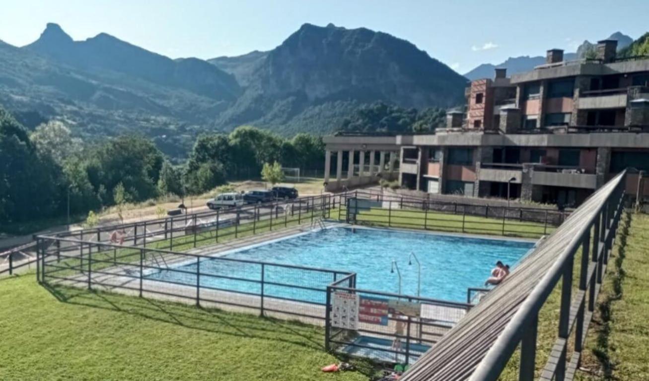 Argualas Triplex Con Piscina Panticosa Esterno foto